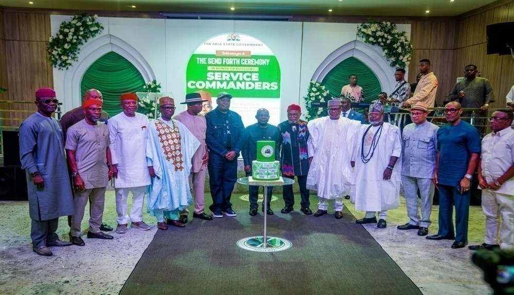 Otti Honours Outgoing Security Chiefs, Commends Their Role in Keeping Abia Safe