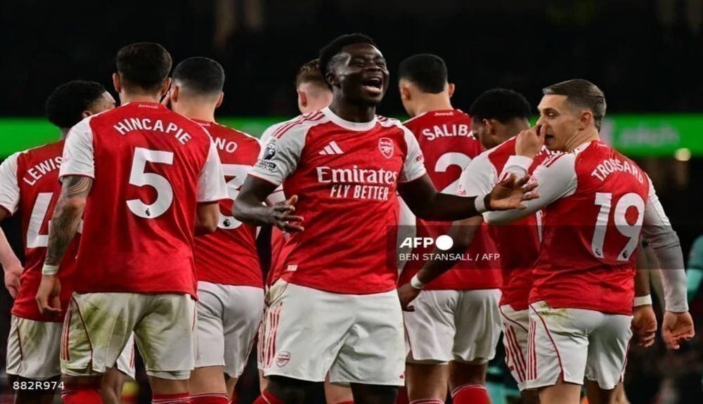 EPL: Saka Signs Five-Year Contract Until 2031 – BBC
