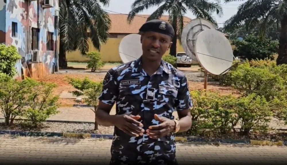 Police Bust Gang Armoury in Delta, Recover Guns, Ammunition